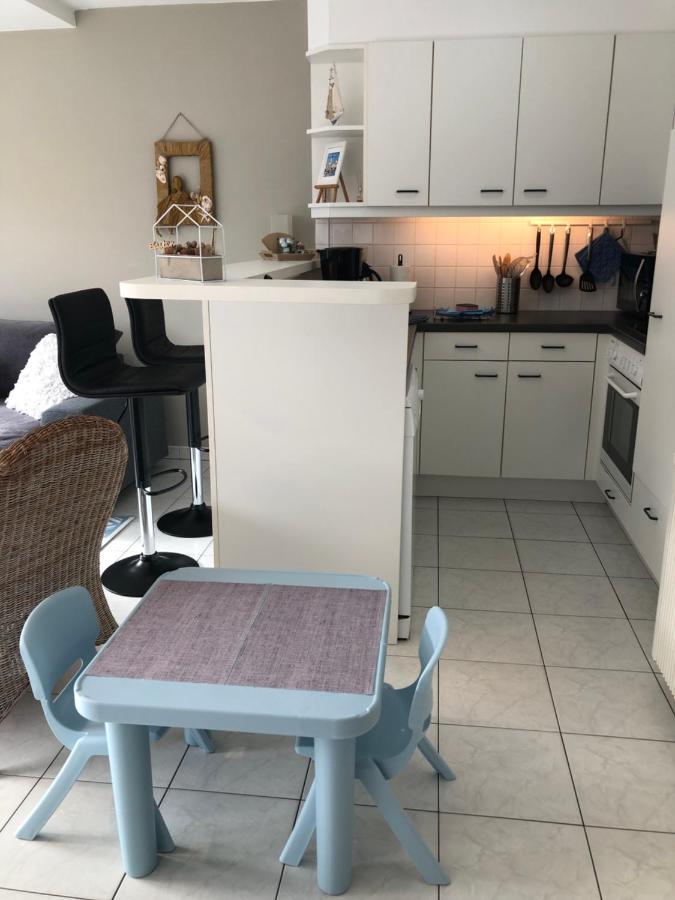 Seastar Apartment Sint-Idesbald Bagian luar foto