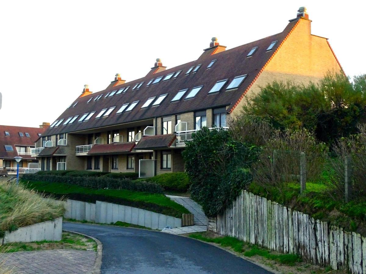 Seastar Apartment Sint-Idesbald Bagian luar foto