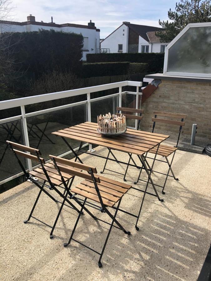 Seastar Apartment Sint-Idesbald Bagian luar foto